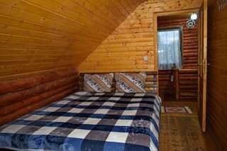 Дома для отпуска Cabanele Bumbu Satu Şugatag Таунхаус с 2 спальнями-10