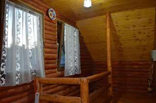 Дома для отпуска Cabanele Bumbu Satu Şugatag Таунхаус с 2 спальнями-53